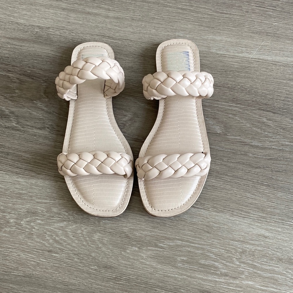Dolce Vita Women’s Jarmay Sandals